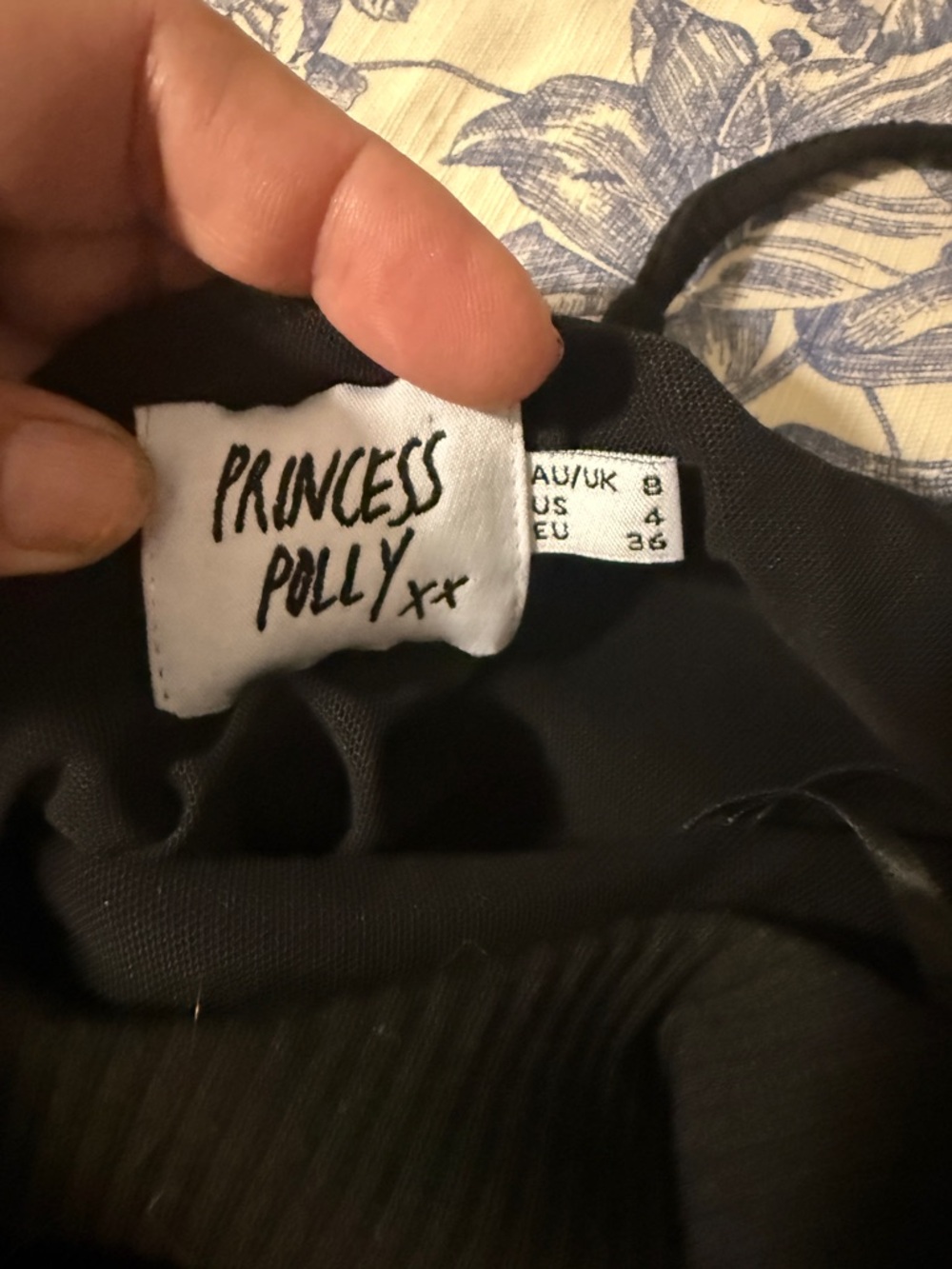 9 shirts—Abercrombie & Fitch Light Pink Crewneck Top - Picture 13 of 16